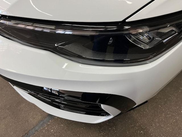 Volkswagen Golf DSG R-Line