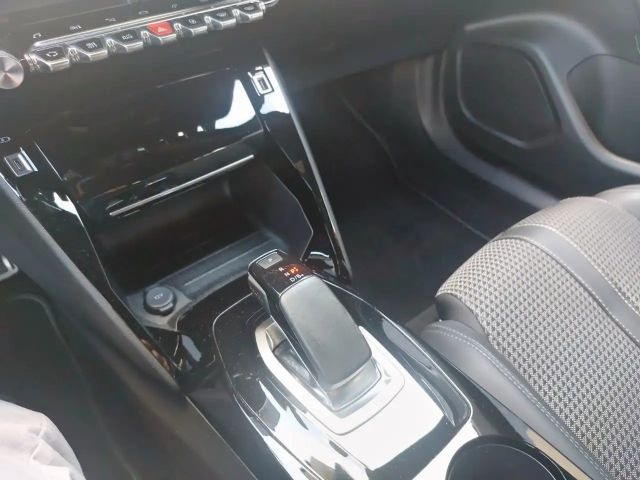 Peugeot E-2008 GT-Line