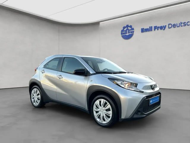 Toyota Aygo X 1.0 VVT-i Hatchback Play S-CVT
