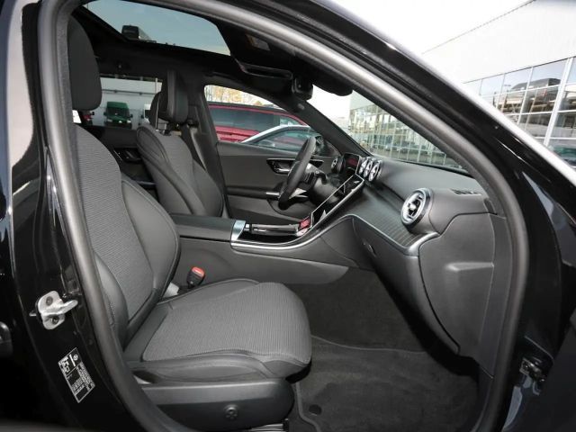 Mercedes-Benz C 200 AVANTGARDE Estate