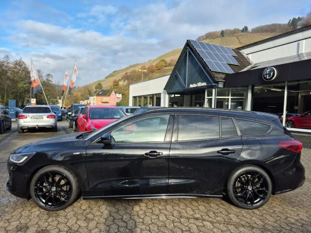 Ford Focus ST Line Wagon