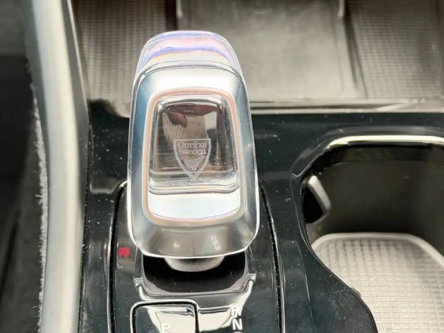 Volvo XC40 Business Dark Ultra