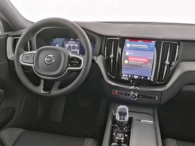 Volvo XC60 AWD Plus