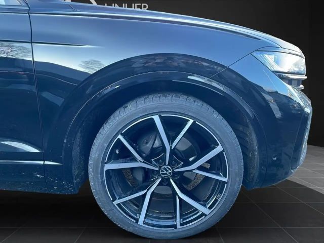 Volkswagen Touareg 4Motion R-Line