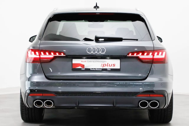 Audi S4 Avant Quattro