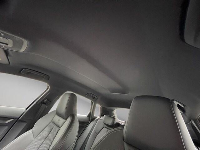 Audi A3 30 TFSI S-Tronic Sportback