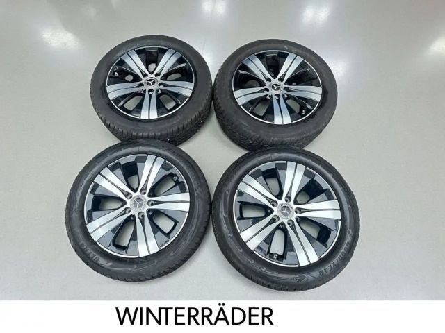 Mercedes-Benz T-Klasse EDITION 180d AUTOMATIK (8xRÄDER/NAVI)