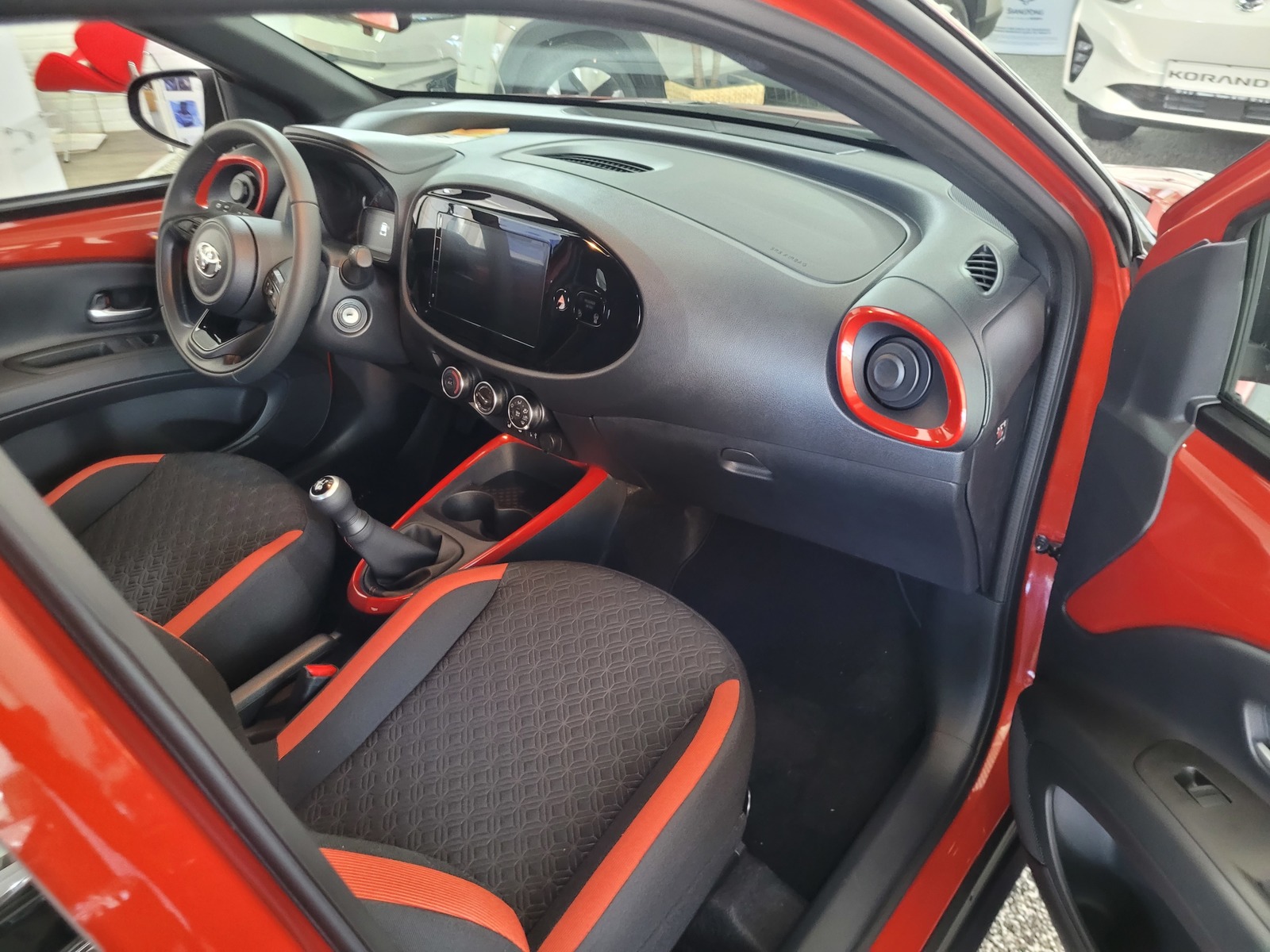 Toyota Aygo X 5-deurs Basis Team D