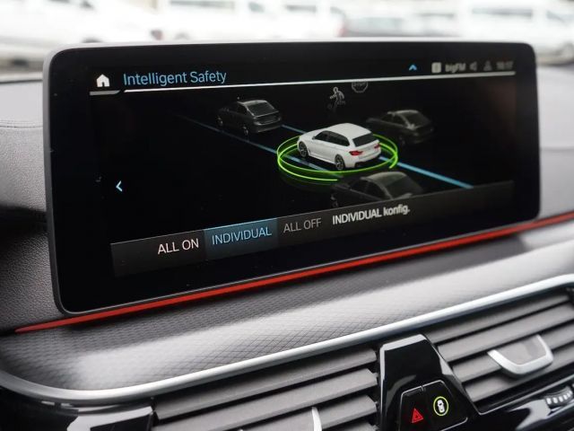 BMW 530 530e M-Sport xDrive