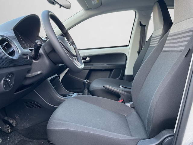 Volkswagen up! Move Move up!