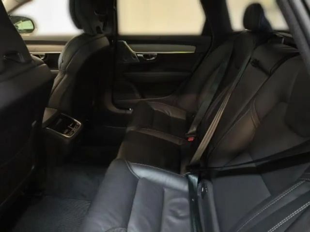 Volvo V90 Cross Country AWD Ultimate