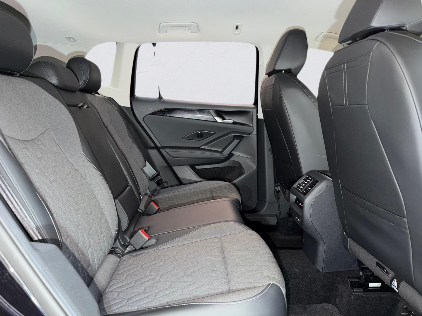 Volkswagen Tiguan 1.5 eTSI DSG IQ.Drive Life