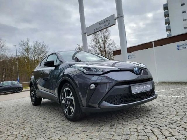 Toyota C-HR Hybride Team D