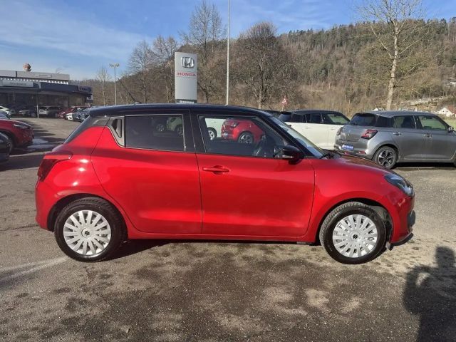 Suzuki Swift Comfort DualJet Hybrid