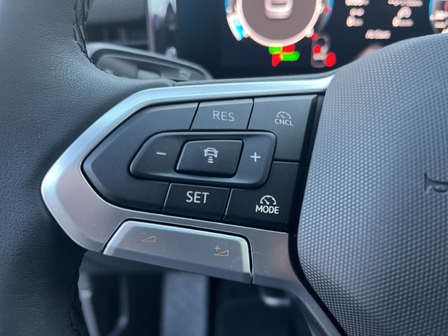 Volkswagen T-Roc 1.5 eTSI Life Plus