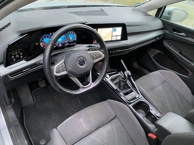 Volkswagen Golf 1.5 TSI Golf VIII Style Variant