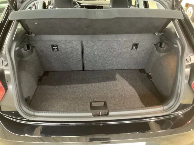 Volkswagen Polo DSG Highline