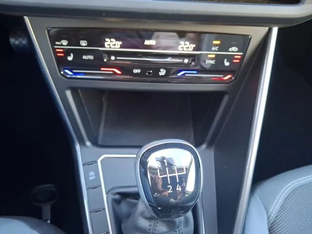 Volkswagen Polo 1.0 TSI Style