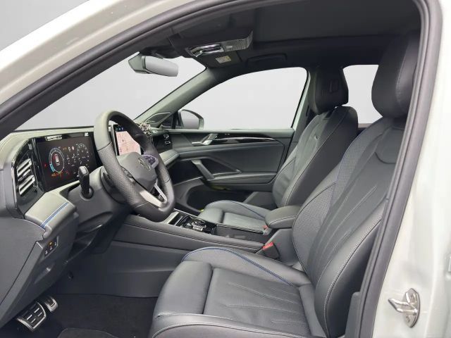 Volkswagen Tiguan 4Motion R-Line