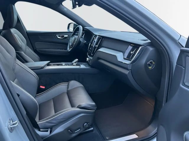 Volvo XC60 AWD Dark Ultra