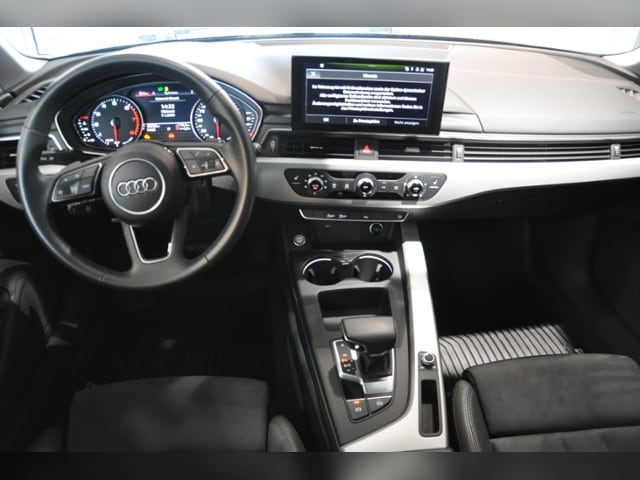 Audi A4 35 TFSI Avant S-Tronic