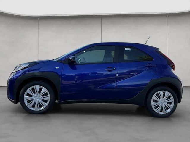 Toyota Aygo X Business Hatchback S-CVT