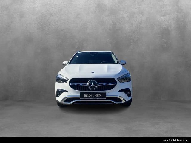Mercedes-Benz GLA 180 Progressive