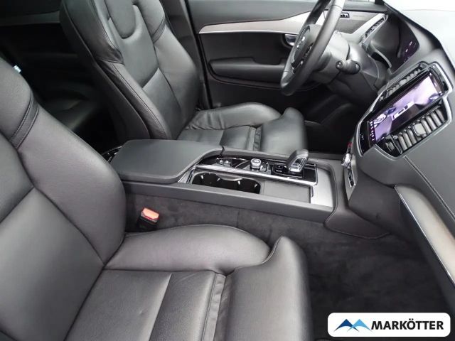 Volvo XC90 AWD Dark Plus Recharge