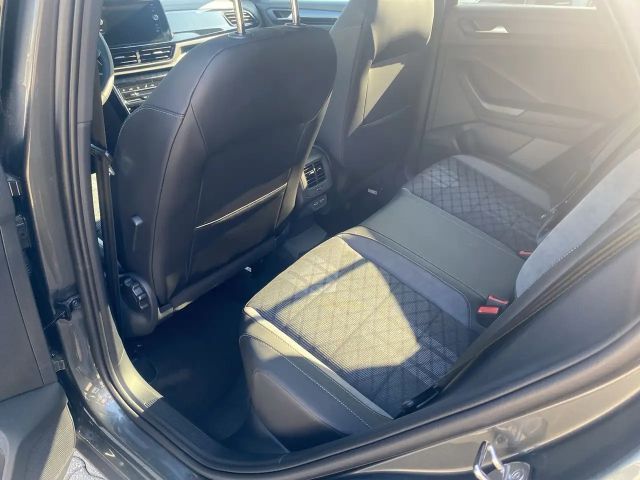 Volkswagen T-Roc DSG R-Line