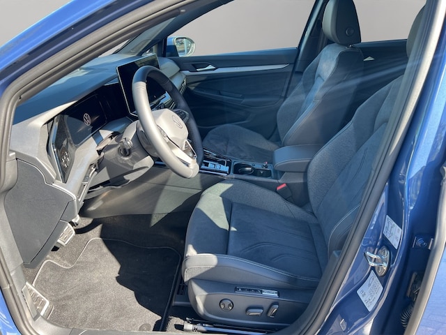 Volkswagen Golf 1.5 eTSI DSG Style