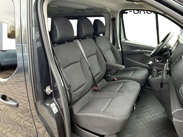 Renault Trafic Combi Grand Life dCi 150