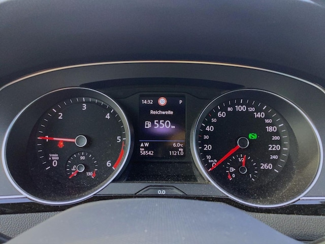 Volkswagen Passat 2.0 TDI Business DSG Variant