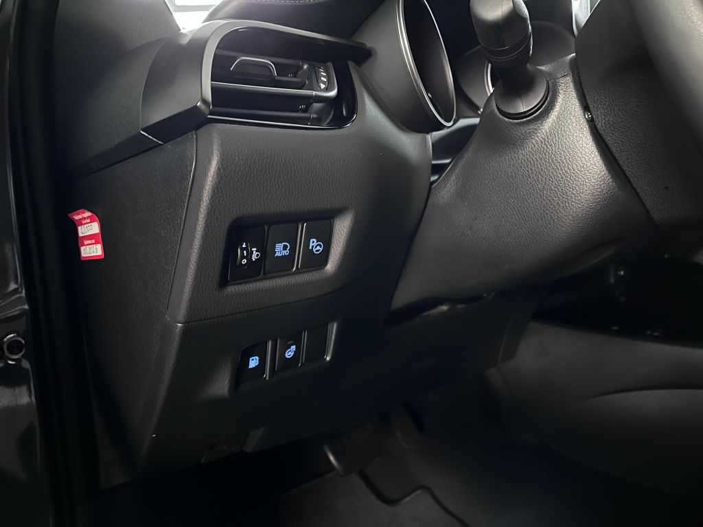 Toyota C-HR 5-deurs Bi-Tone Team D