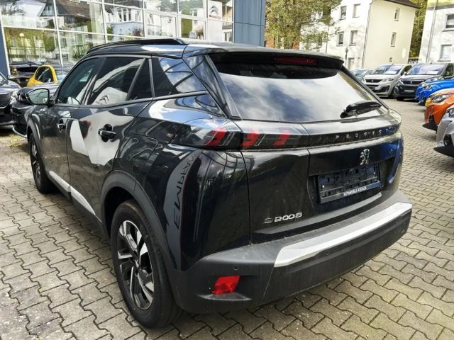 Peugeot E-2008 Allure Pack