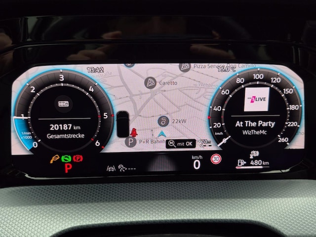 Volkswagen Golf 2.0 TDI DSG IQ.Drive Variant