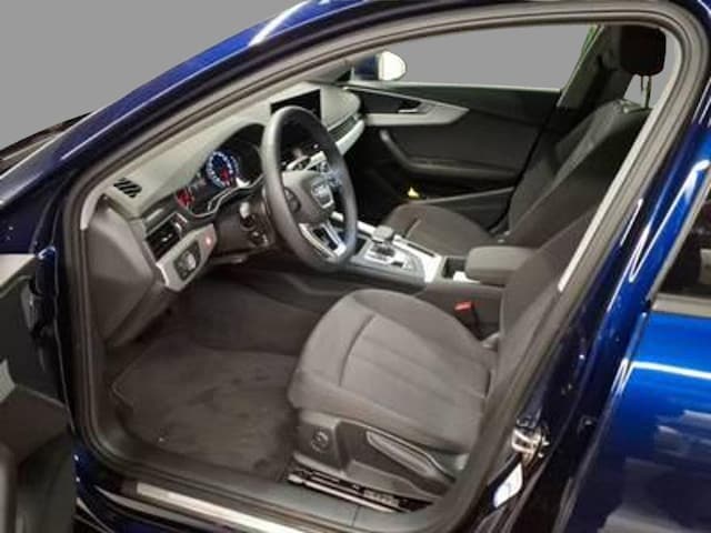 Audi A4 40 TFSI S-Tronic Sedan