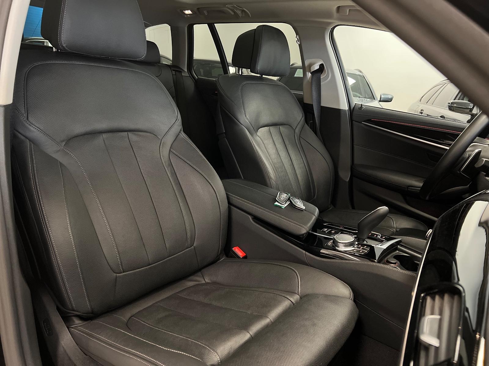 BMW 520 dxD/HUD/AHK/Massag&BelüftStz/Panor/LuxL