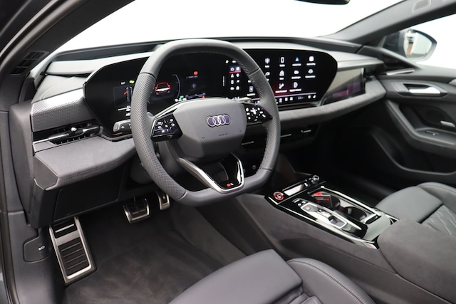 Audi A6 e-tron Avant Quattro