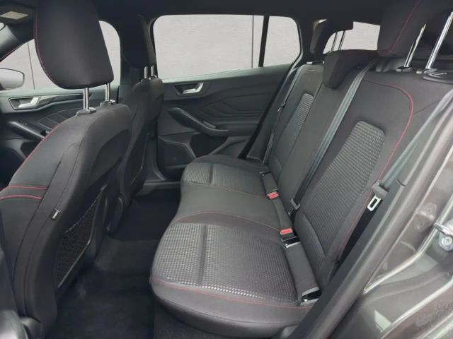 Ford Focus EcoBoost ST Line Wagon