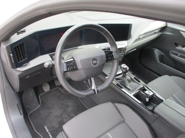 Opel Astra GS-Line Grand Sport