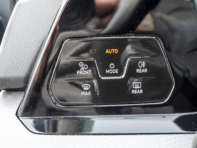 Volkswagen Golf 2.0 TDI Golf VIII