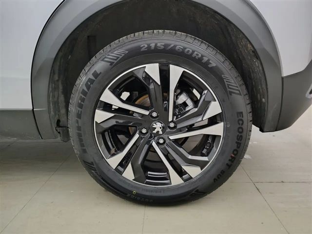 Peugeot 2008 Allure Pack