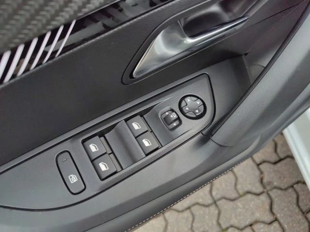 Peugeot 2008 Allure Pack PureTech