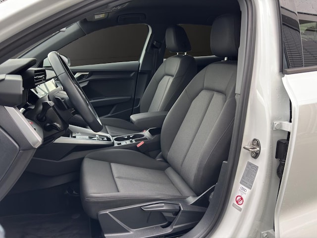 Audi A3 30 TFSI S-Tronic Sportback