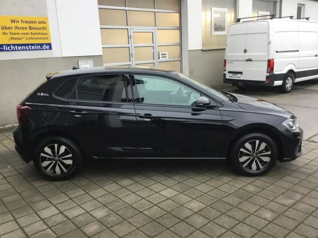 Volkswagen Polo Goal 15"LM AHZV Navi 2AC+ LED FLA 4PDC CAM