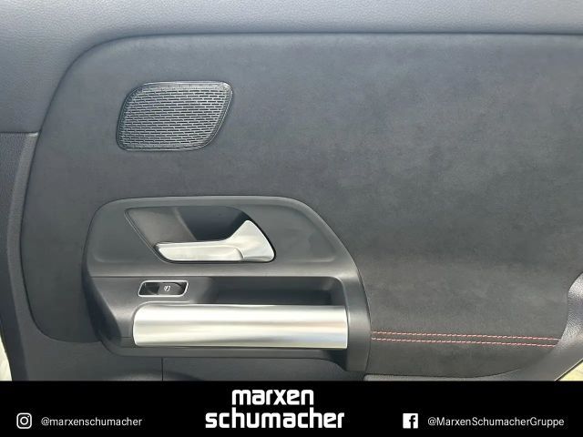 Mercedes-Benz EQA 300 4MATIC AMG Line