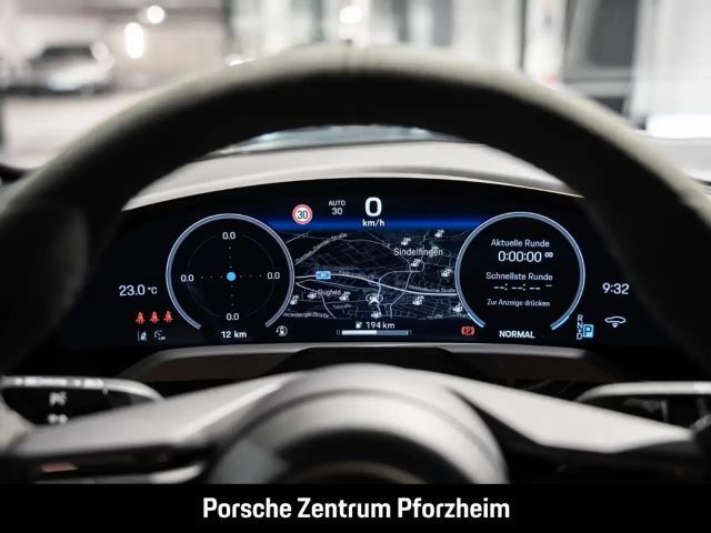 Porsche Taycan BOSE LED-Matrix Panoramadach Luftfederung