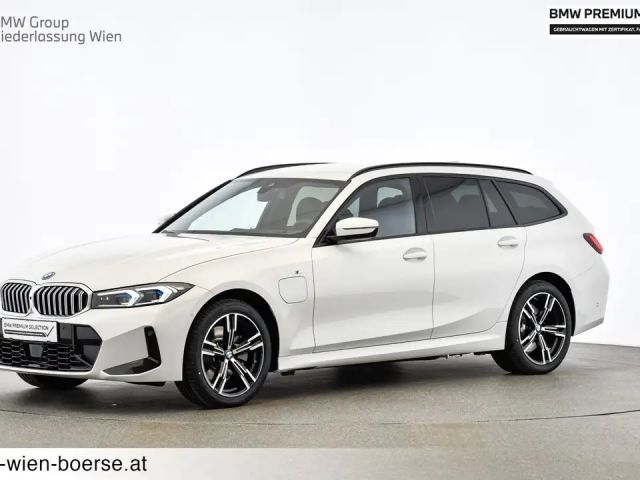 BMW 330 330e xDrive