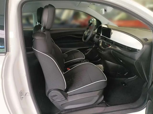 Fiat 500e Neuer 500 Kamera Sitzheizung CarPlay
