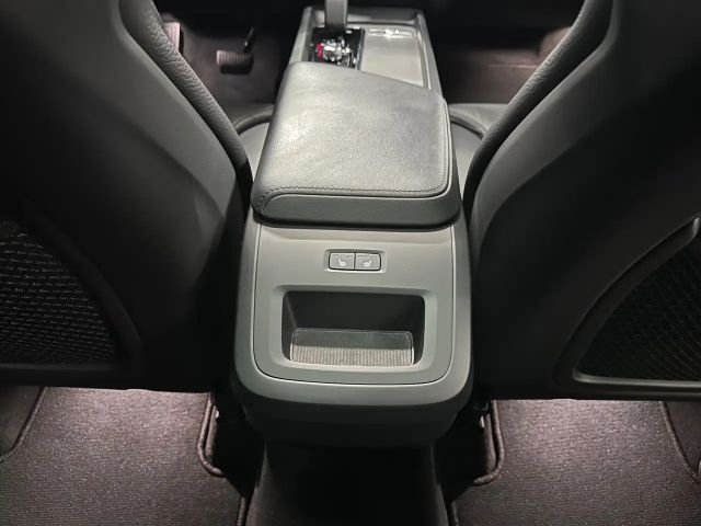 Volvo XC60 AWD Dark Plus